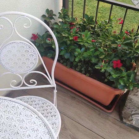 Konukevi Lora Giusta 3*